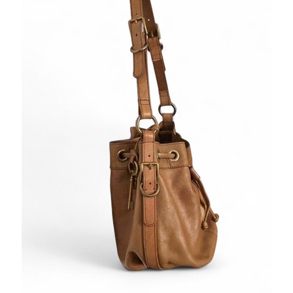 Fossil Tan Genuine Leather Vintage Bucket Bag Shoulder Purse Key Charm Y2K - Picture 6 of 10